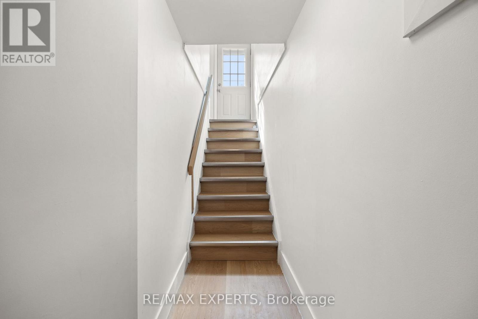 154 Renfield Street, Guelph, Ontario  N1E 4B2 - Photo 14 - X12374107