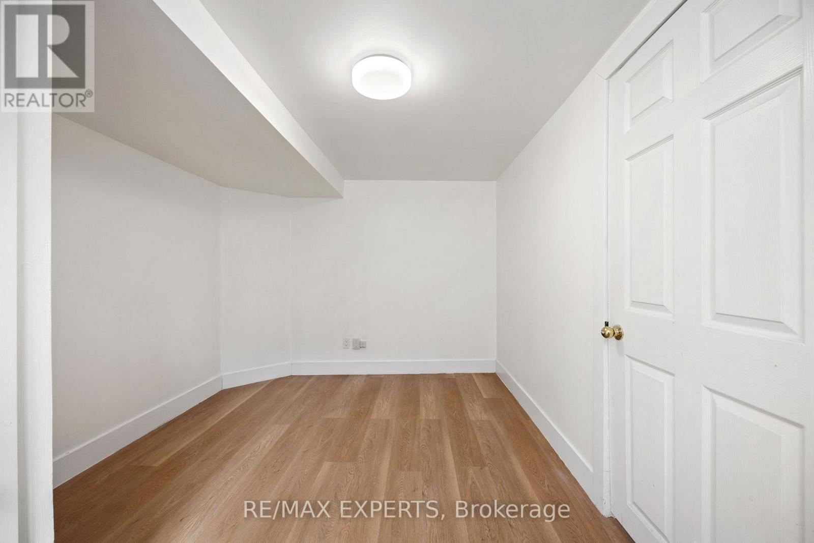 154 Renfield Street, Guelph, Ontario  N1E 4B2 - Photo 19 - X12374107