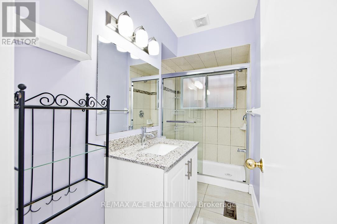 205 Emerson Street, Hamilton, Ontario  L8S 2Y3 - Photo 25 - X12374147