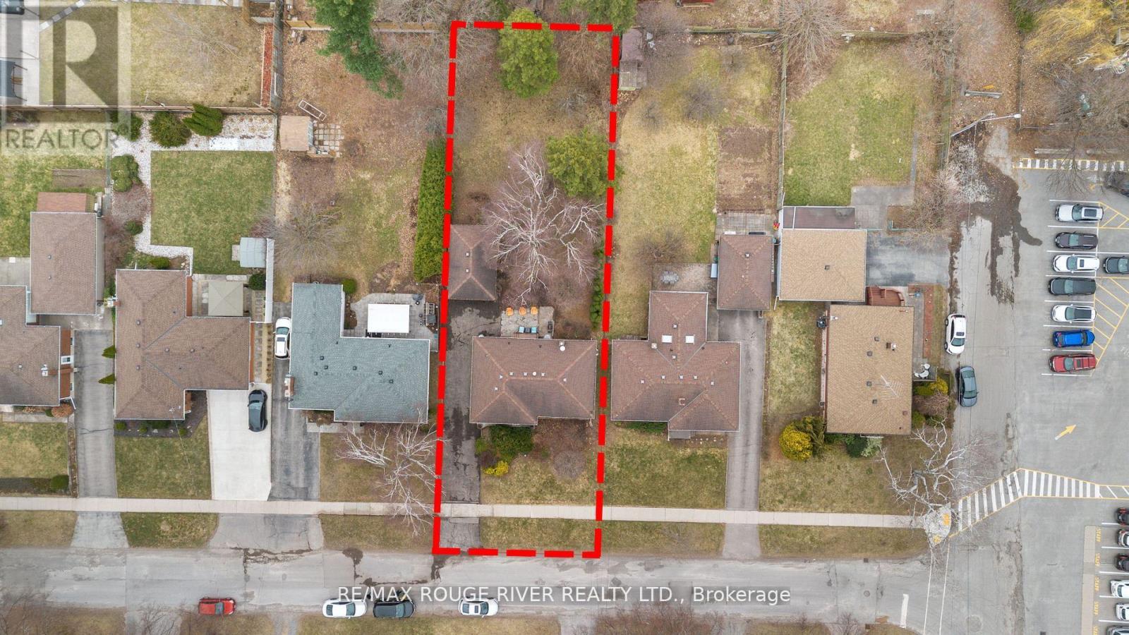 6478 Brock Street, Niagara Falls, Ontario  L2J 1W3 - Photo 21 - X12374217