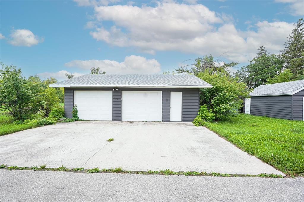 310 Bouchard Road, Petersfield, Manitoba  R0C 2L0 - Photo 21 - 202521421