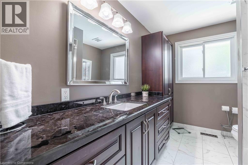 179 Buckingham Drive, Hamilton, Ontario  L9C 2G9 - Photo 27 - 40751494