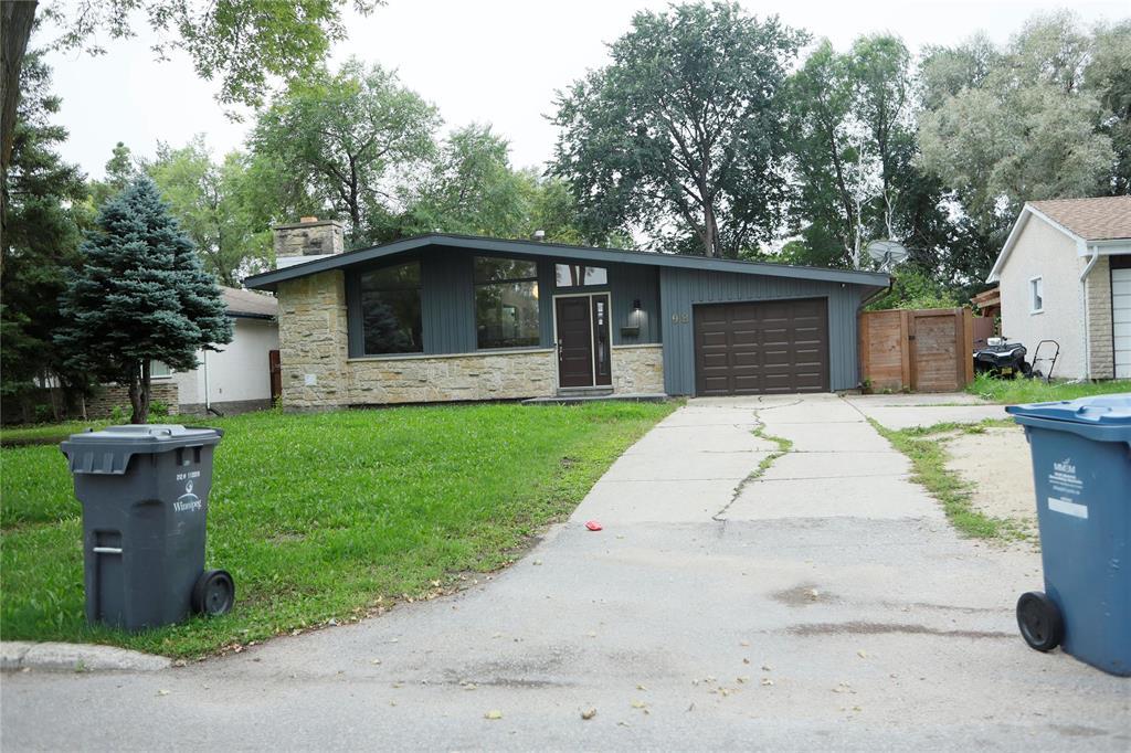 98 Bryn Mawr Road, Winnipeg, Manitoba  R3T 3P5 - Photo 3 - 202521923