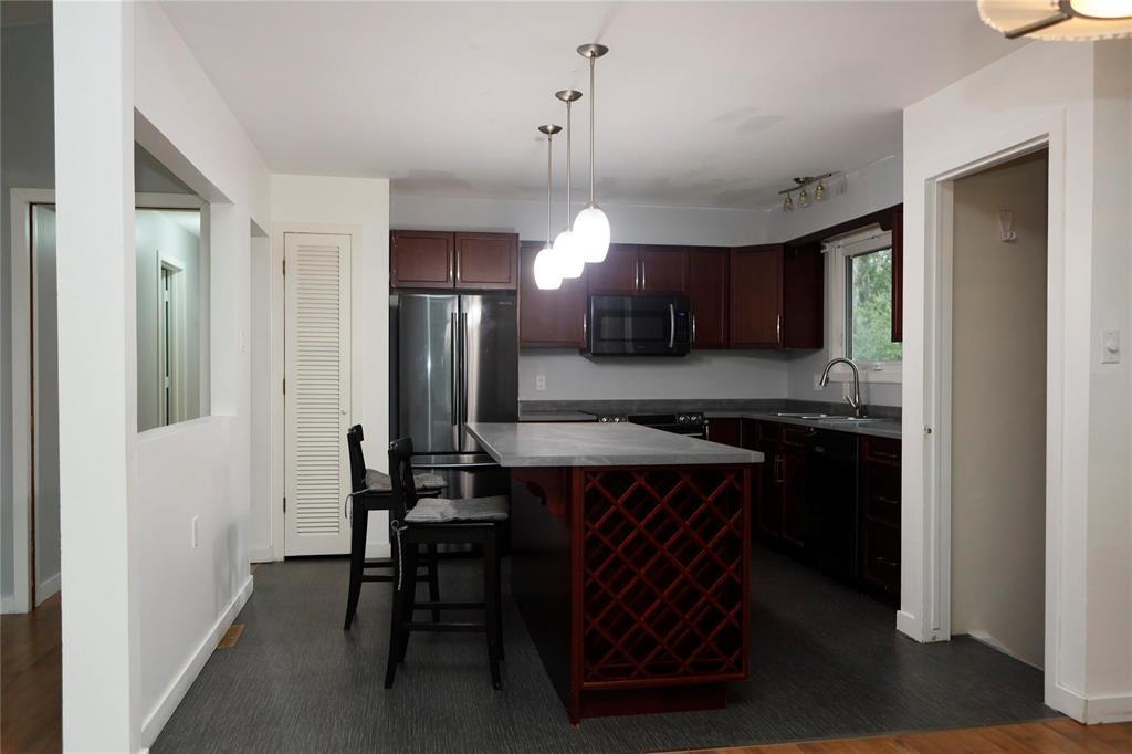 98 Bryn Mawr Road, Winnipeg, Manitoba  R3T 3P5 - Photo 6 - 202521923