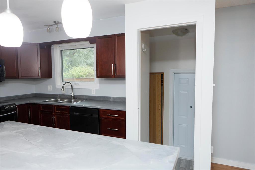 98 Bryn Mawr Road, Winnipeg, Manitoba  R3T 3P5 - Photo 7 - 202521923