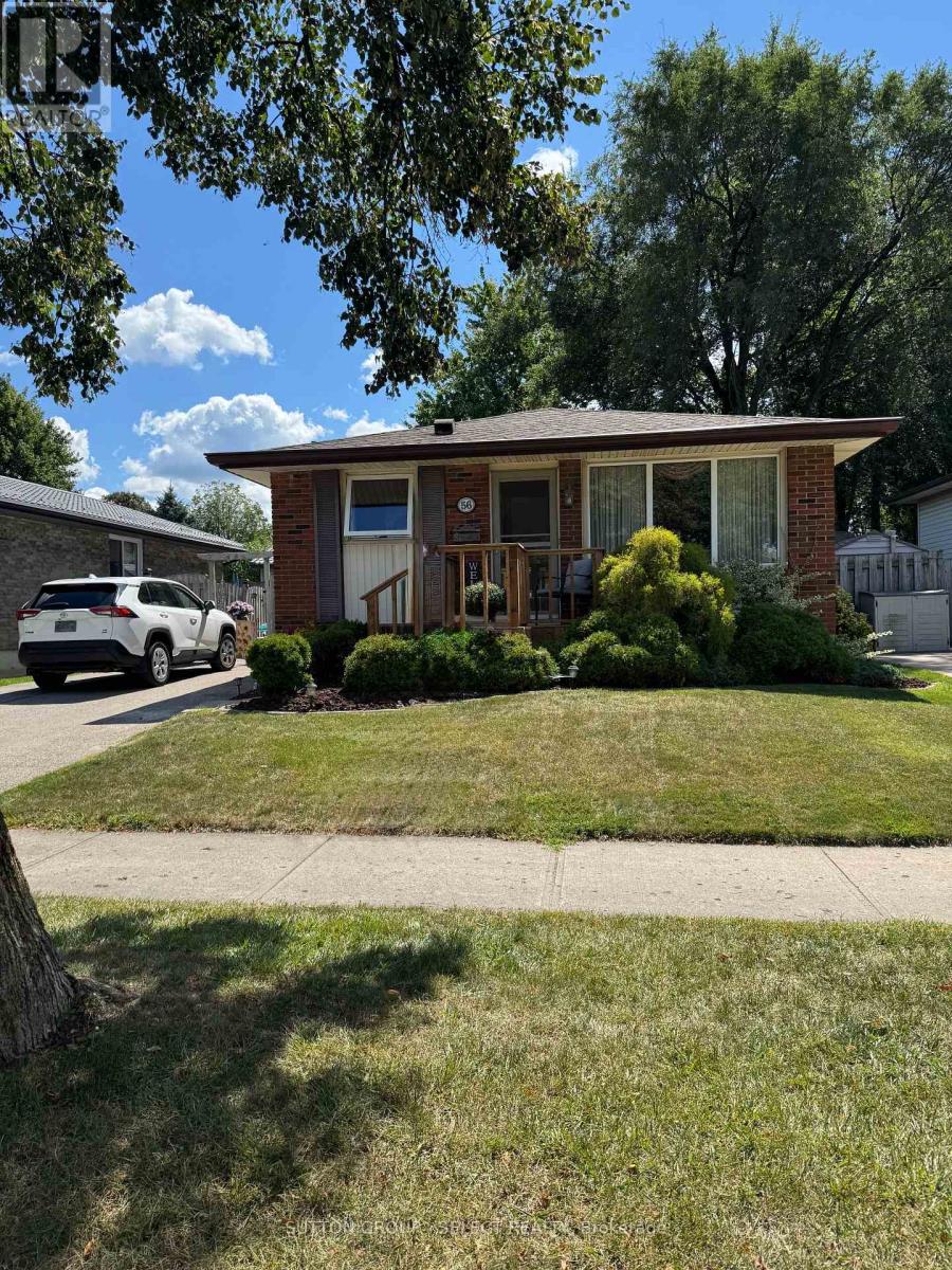 56 BARRETT CRESCENT, London South, Ontario