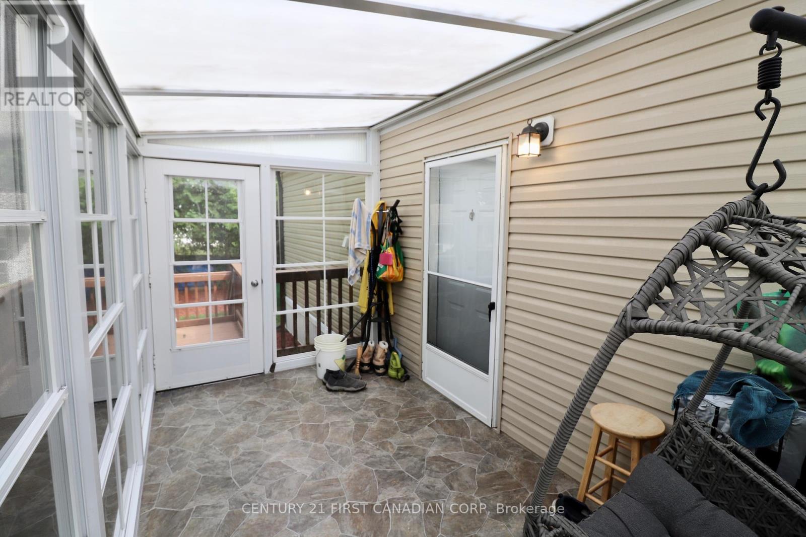 41 - 3100 Dorchester Road, Thames Centre, Ontario  N0L 1G5 - Photo 20 - X12374434