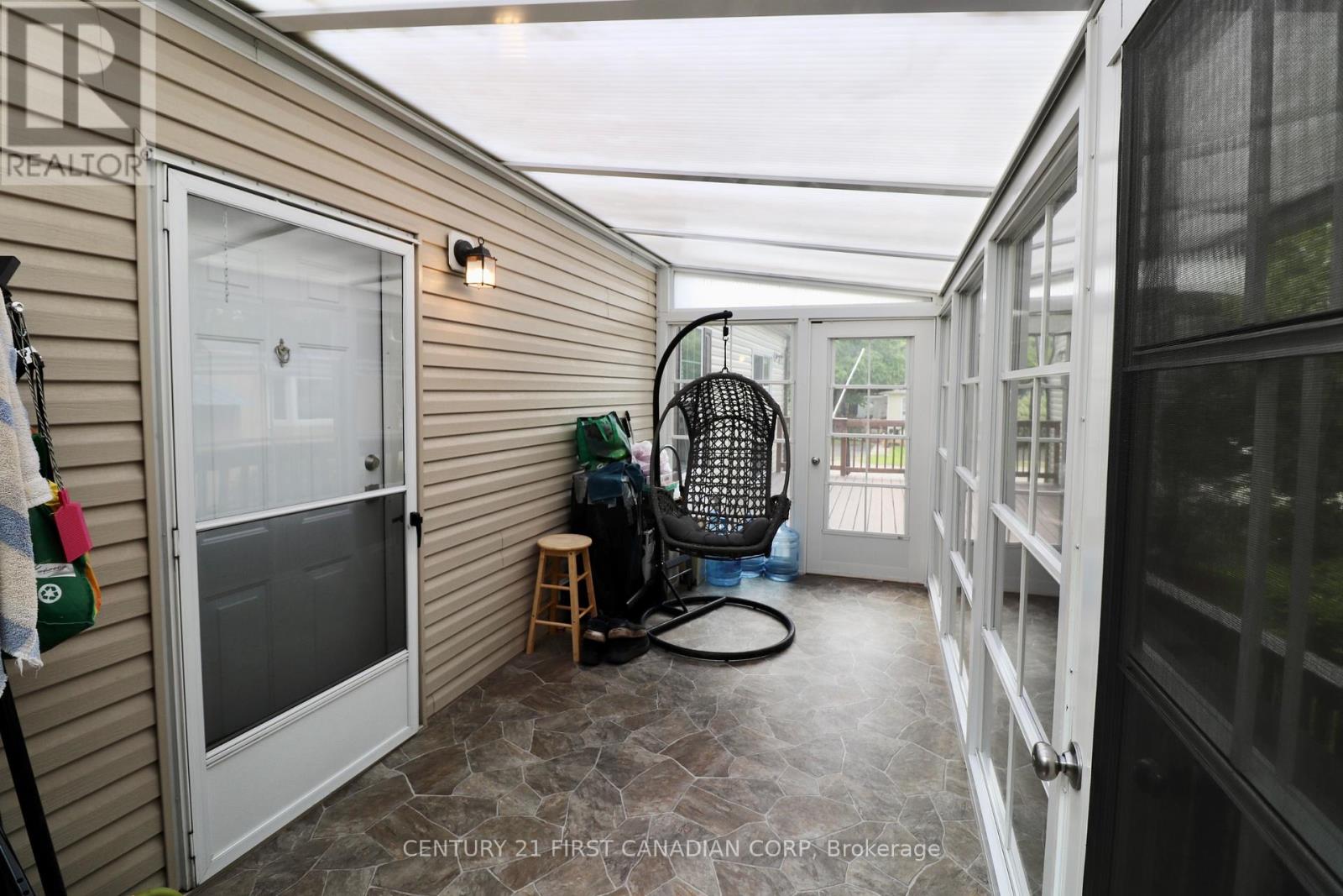 41 - 3100 Dorchester Road, Thames Centre, Ontario  N0L 1G5 - Photo 21 - X12374434