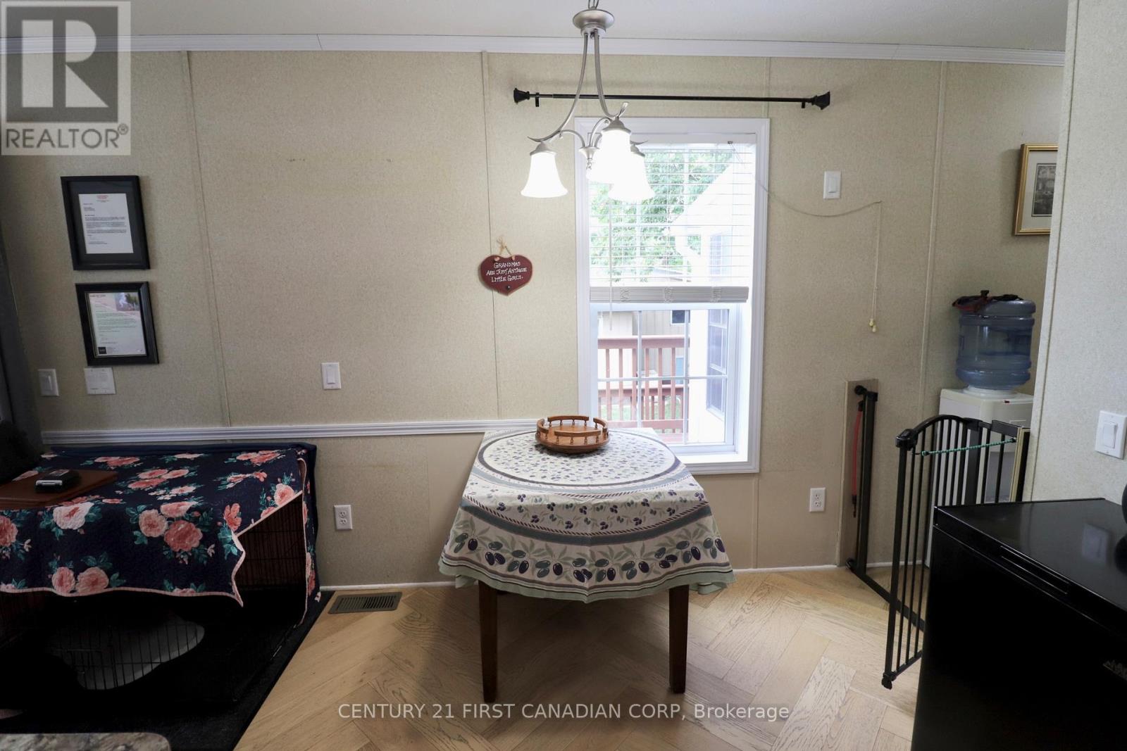 41 - 3100 Dorchester Road, Thames Centre, Ontario  N0L 1G5 - Photo 6 - X12374434