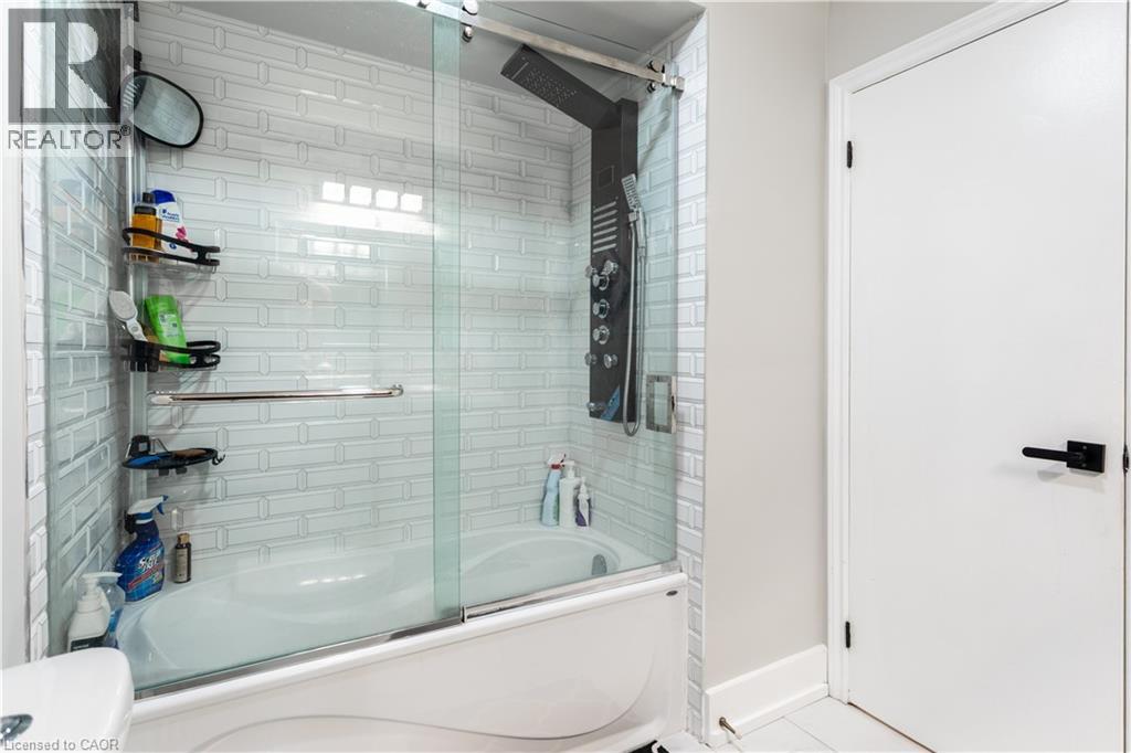 4189 Longmoor Drive Unit# 5, Burlington, Ontario  L7L 5J9 - Photo 17 - 40765125