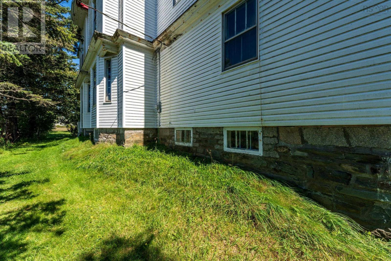 5203 Highway 1, Salmon River, Nova Scotia  B5A 5B2 - Photo 2 - 202521177