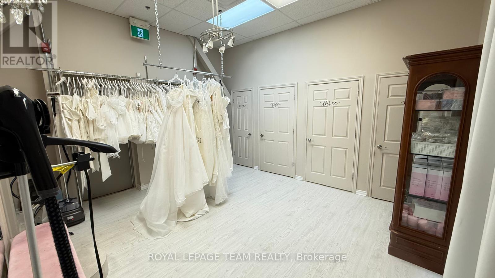 105 & 106 - 2900 Gibford Drive, Ottawa, Ontario  K1V 2R4 - Photo 13 - X12374389