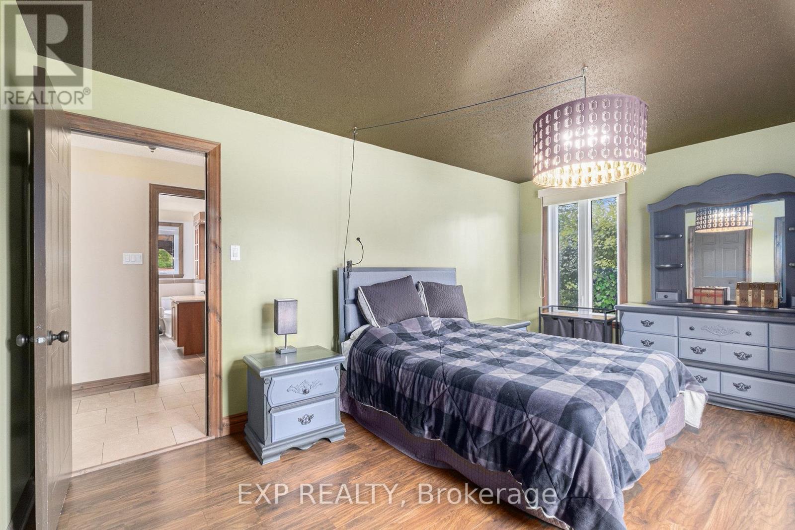 16 Landriault Avenue, Champlain, Ontario  K0B 1K0 - Photo 19 - X12374422