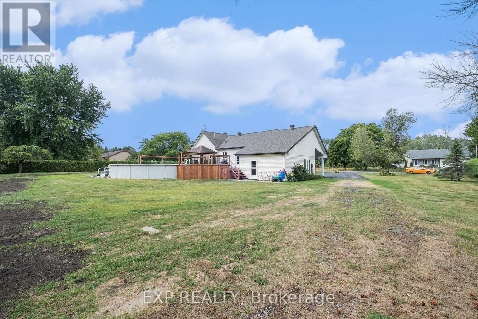 16 Landriault Avenue, Champlain, Ontario  K0B 1K0 - Photo 34 - X12374422