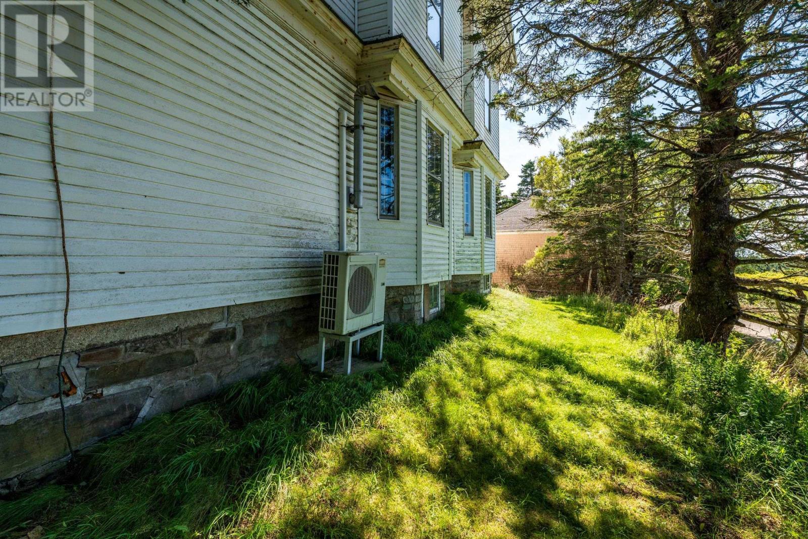5203 Highway 1, Salmon River, Nova Scotia  B5A 5B2 - Photo 4 - 202521177