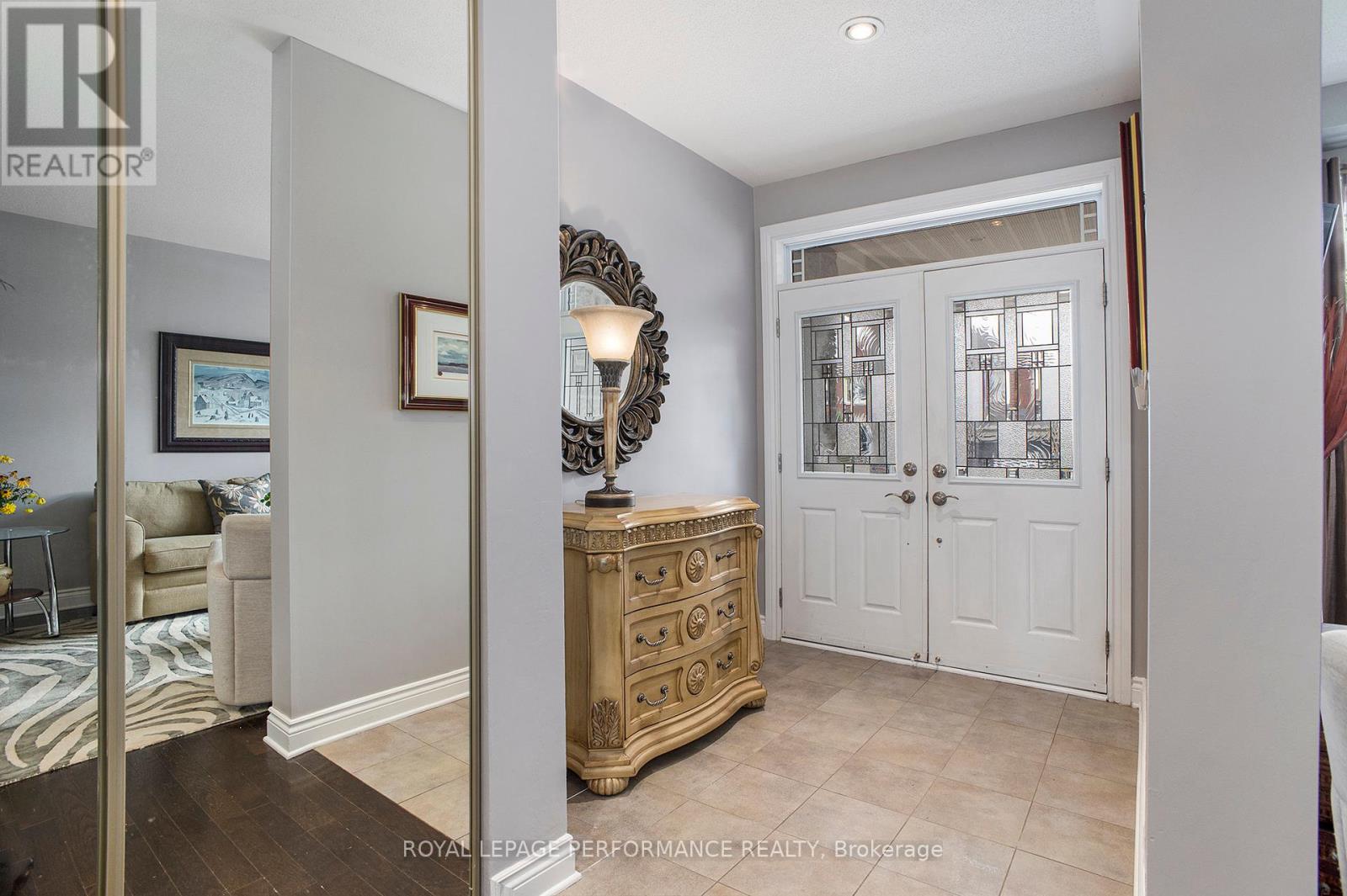 Property at 450 FRANK CAULEY WAY image 4