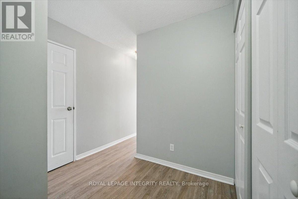 1804 - 158c Mcarthur Avenue, Ottawa, Ontario  K1L 8E7 - Photo 7 - X12374481