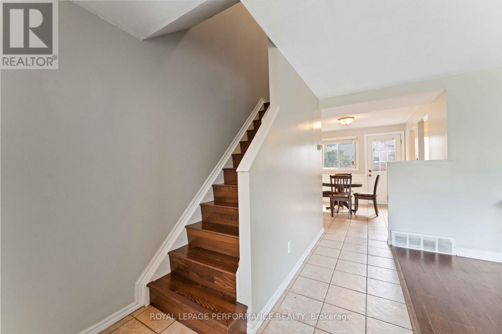 Property at 28 - 1439 BETHAMY LANE image 4