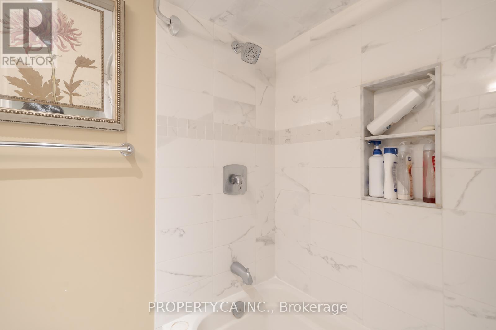 7 - 963 Avenue Road, Toronto, Ontario  M5P 2K9 - Photo 9 - C12374316