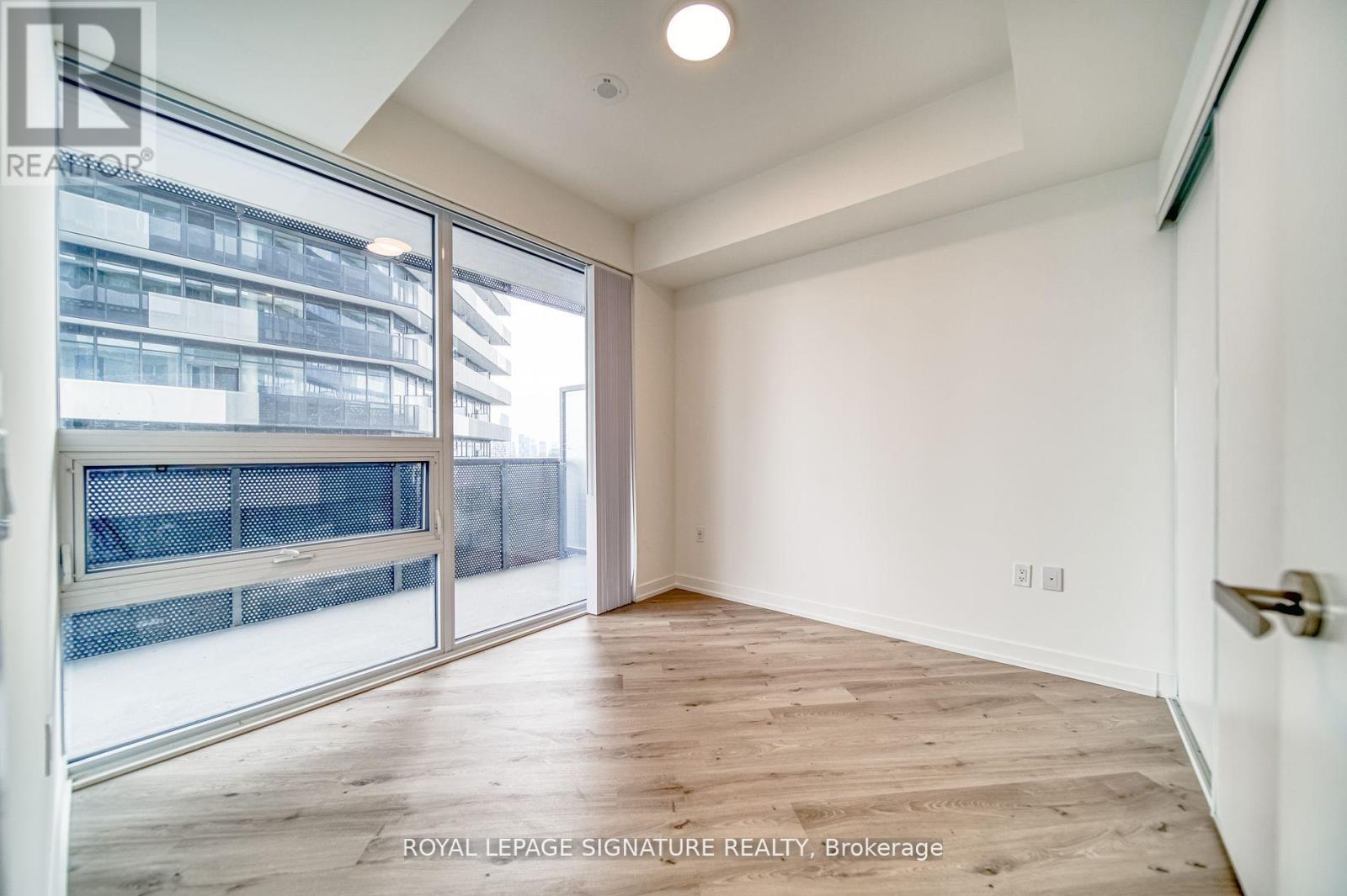 5111 - 138 Downes Street, Toronto, Ontario  M5E 0E4 - Photo 10 - C12374325