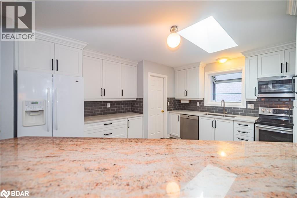 8 Kell Place, Barrie, Ontario  L4N 9K3 - Photo 10 - 40765222