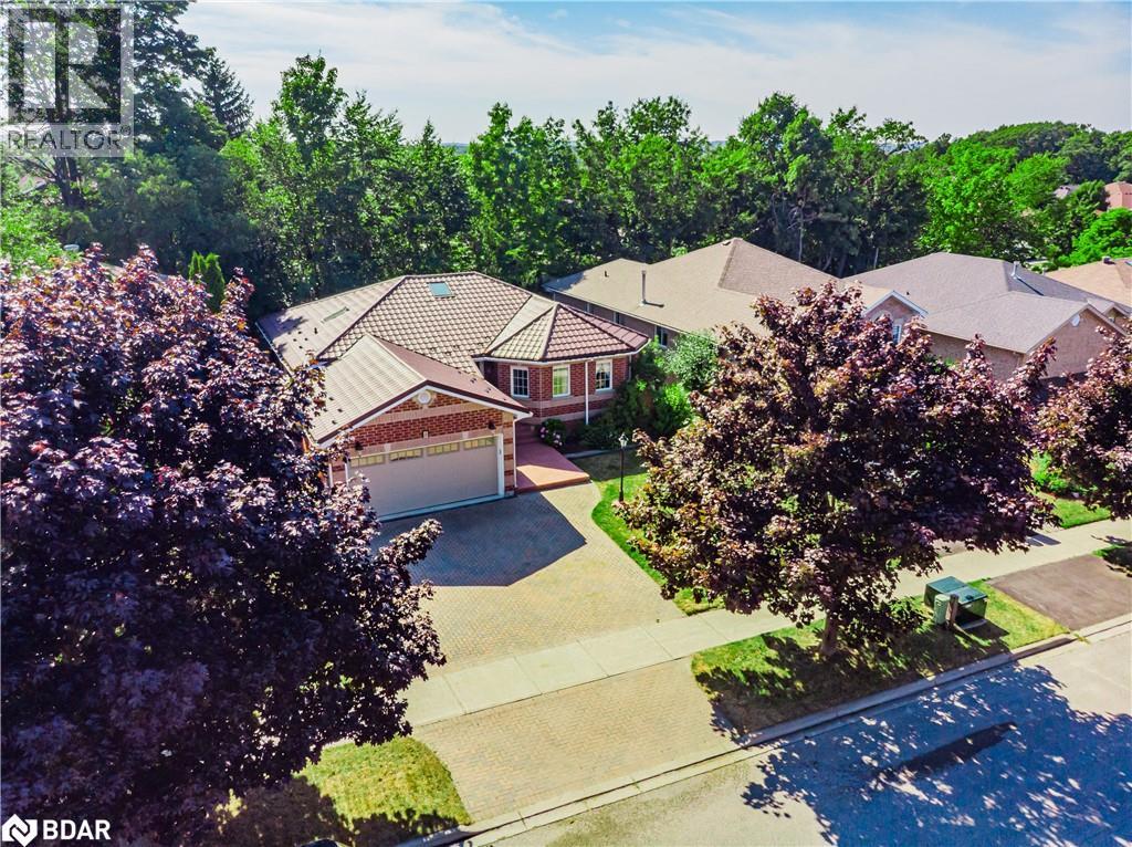 8 Kell Place, Barrie, Ontario  L4N 9K3 - Photo 2 - 40765222