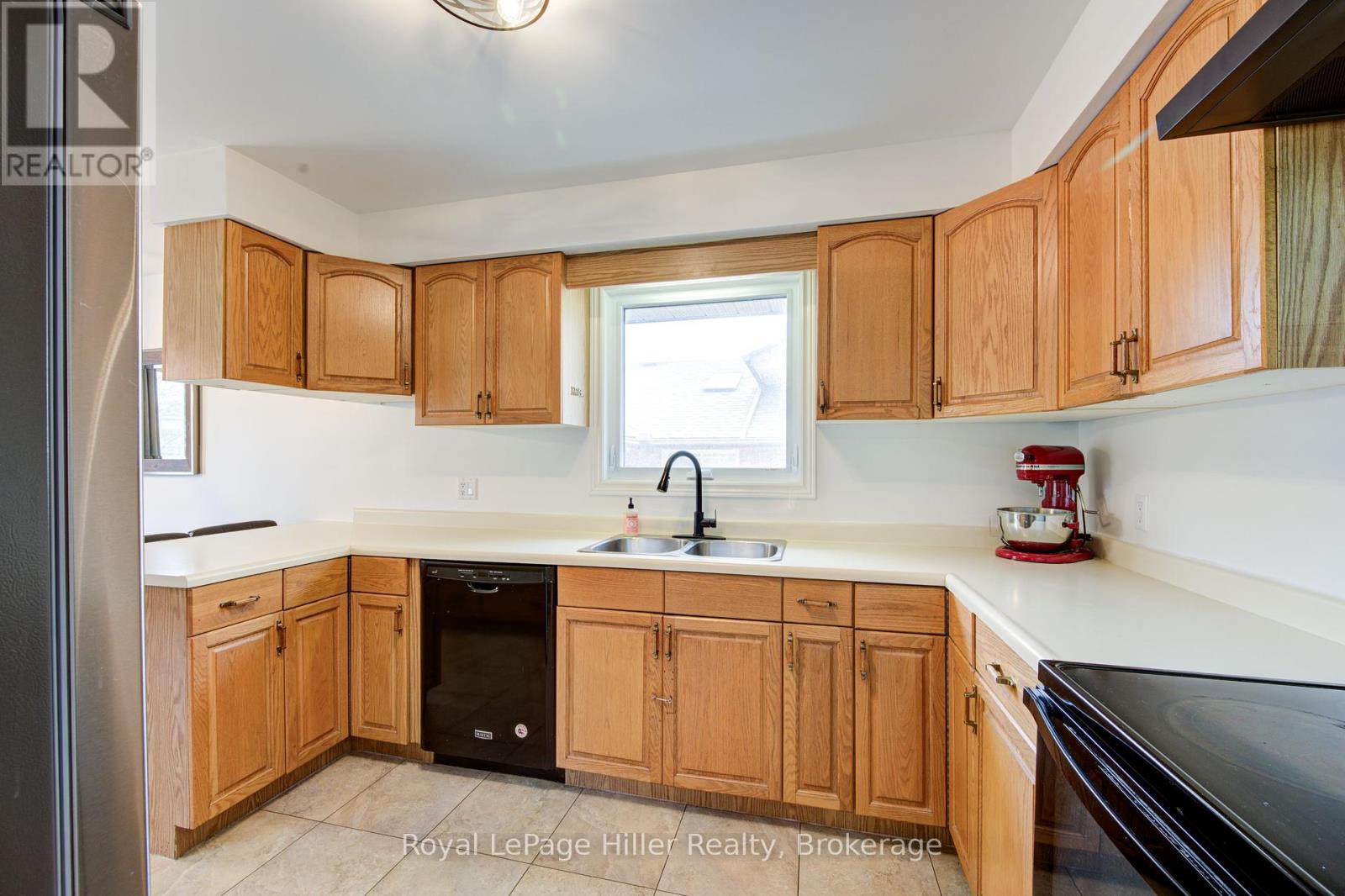 59 Sprung Court, Stratford, Ontario  N4Z 1G7 - Photo 15 - X12374376