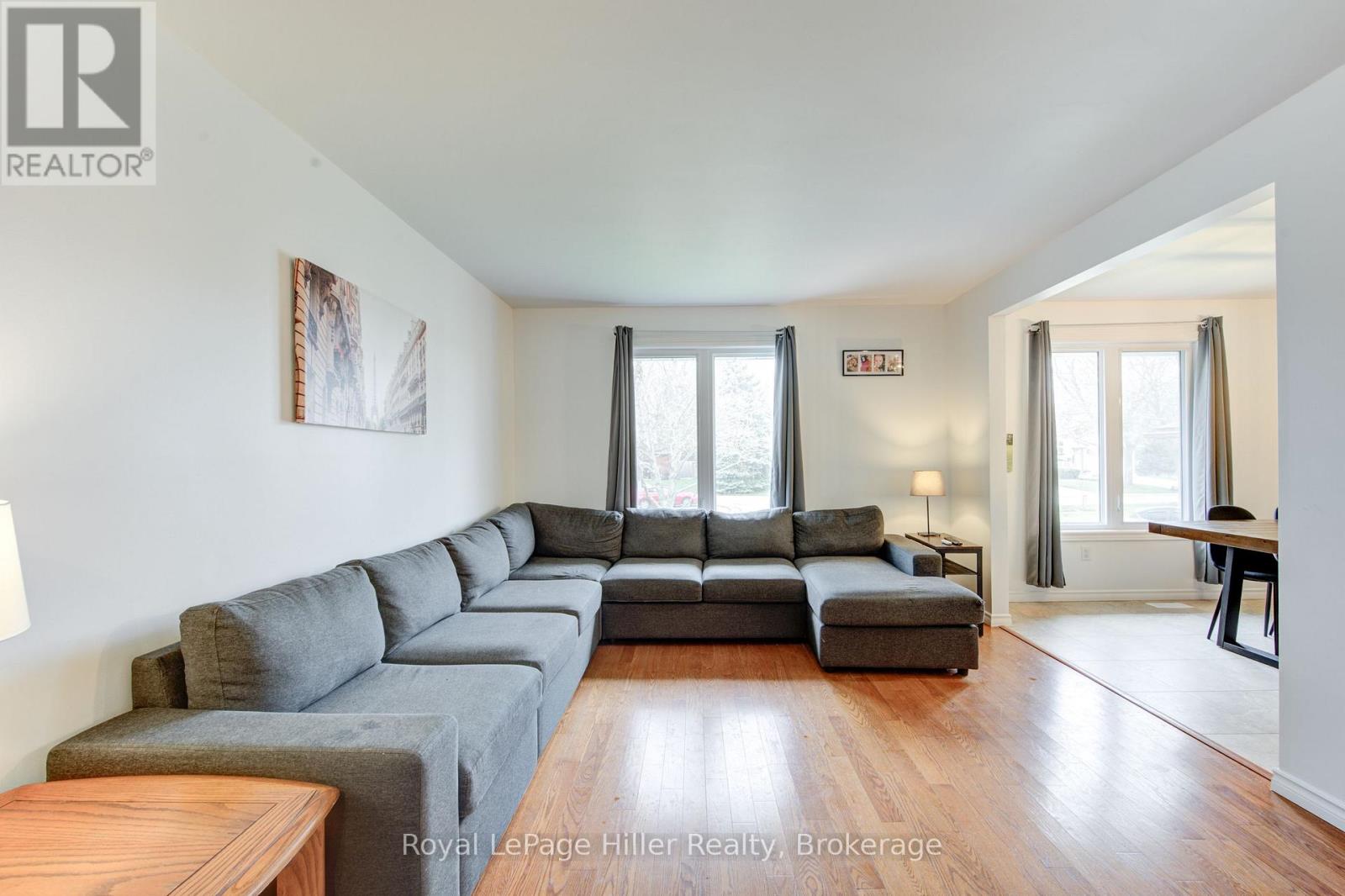 59 Sprung Court, Stratford, Ontario  N4Z 1G7 - Photo 5 - X12374376