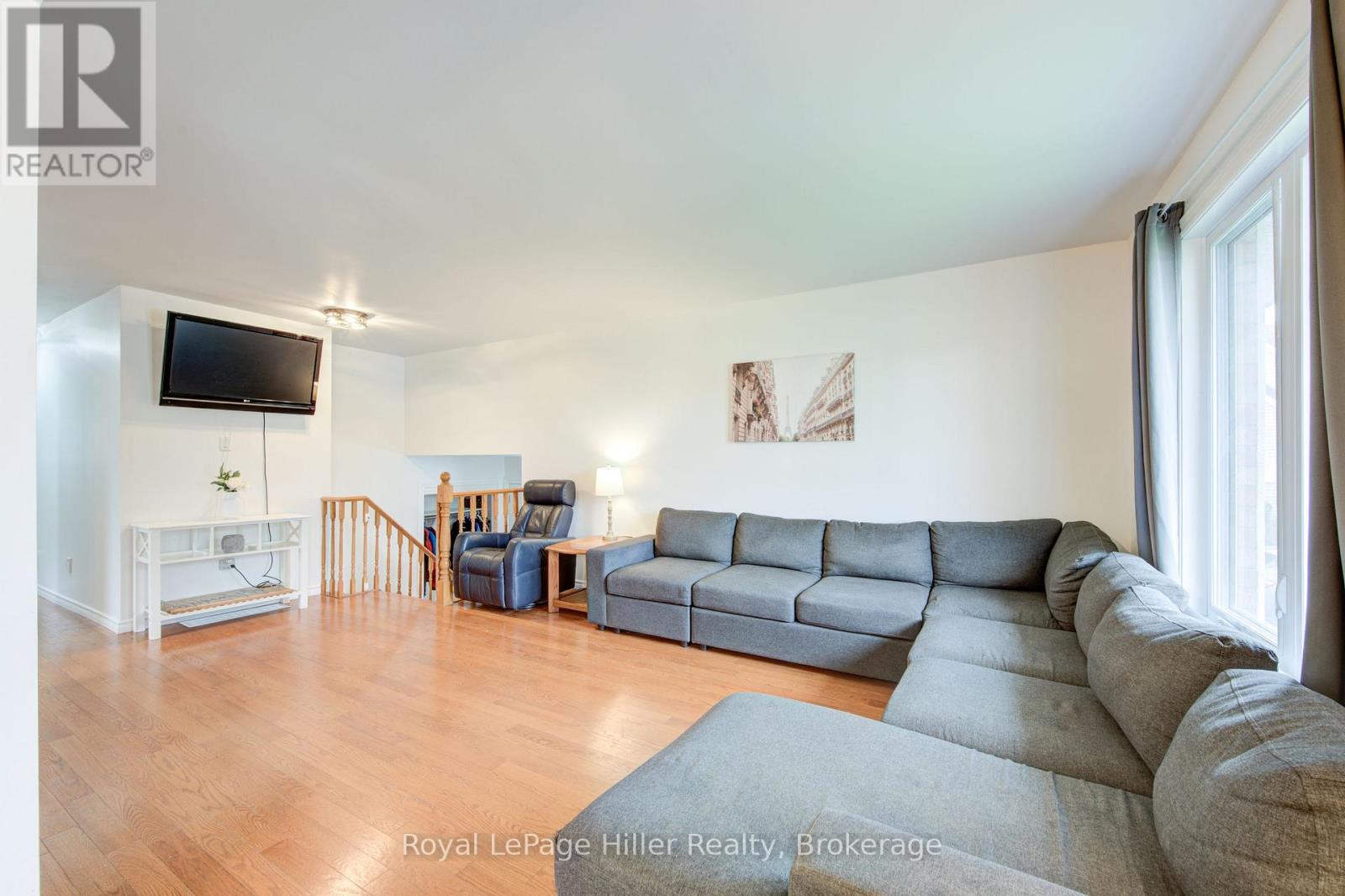 59 Sprung Court, Stratford, Ontario  N4Z 1G7 - Photo 8 - X12374376