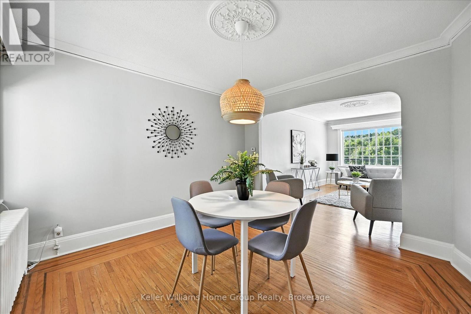 1047 Main Street E, Hamilton, Ontario  L8M 1N5 - Photo 18 - X12374408