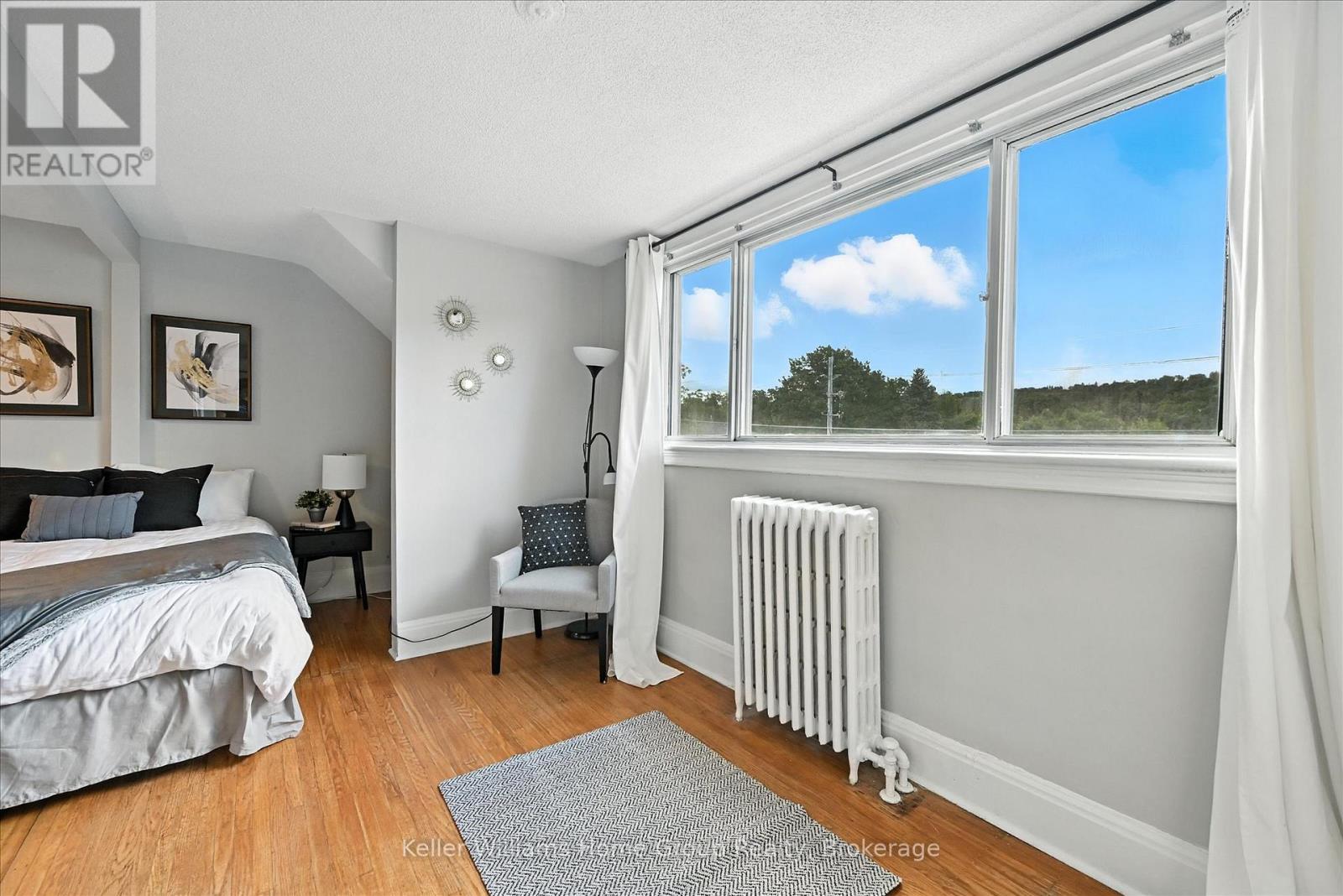 1047 Main Street E, Hamilton, Ontario  L8M 1N5 - Photo 31 - X12374408