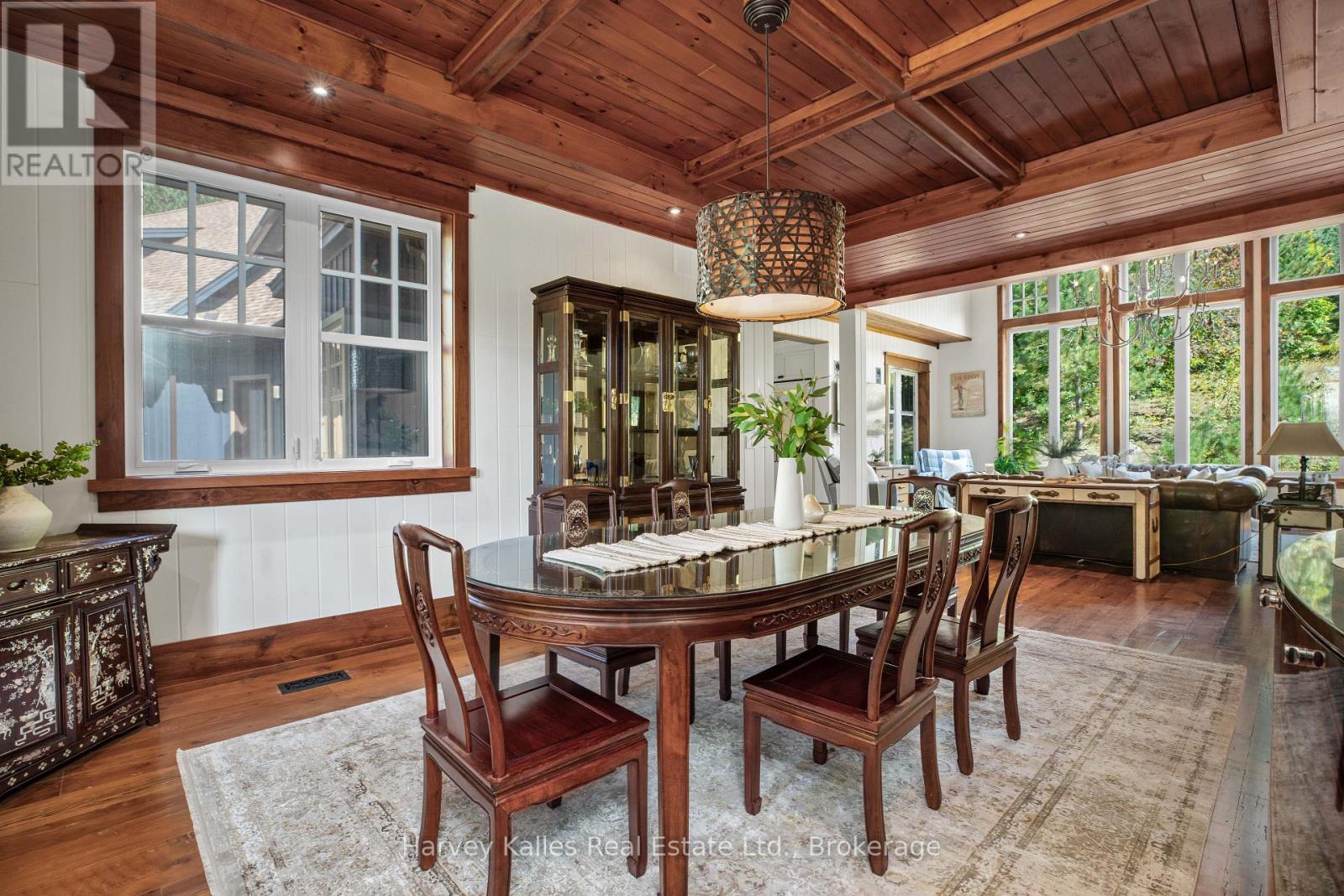 1074 Tally Ho Winter Park Road, Lake Of Bays, Ontario  P1H 2J6 - Photo 18 - X12374427