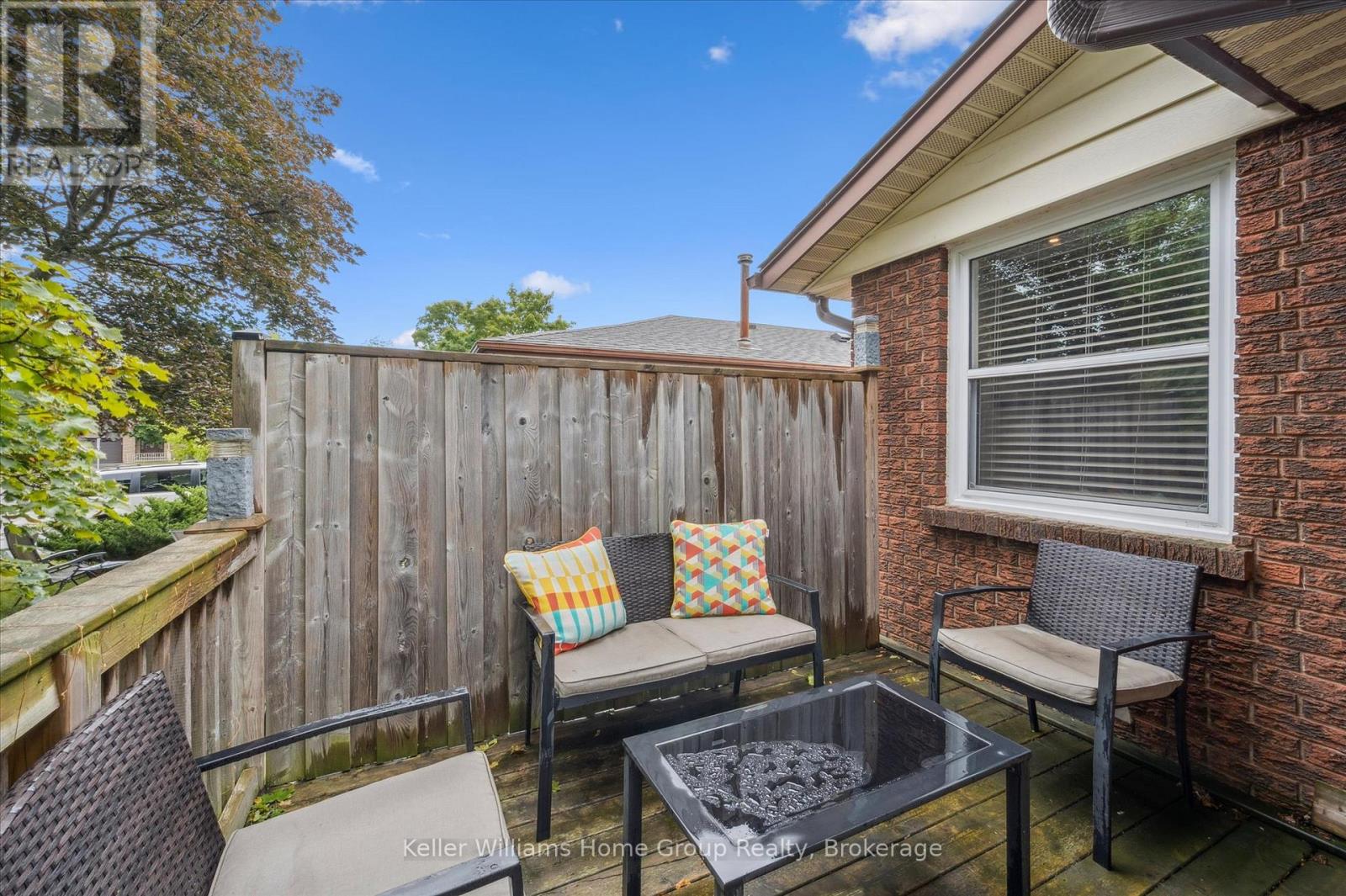 1138 Langs Circle, Cambridge, Ontario  N3H 5E6 - Photo 34 - X12374493
