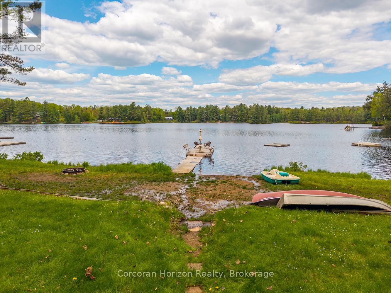 247 Mainhood Road, Huntsville, Ontario  P0B 1M0 - Photo 11 - X12374498