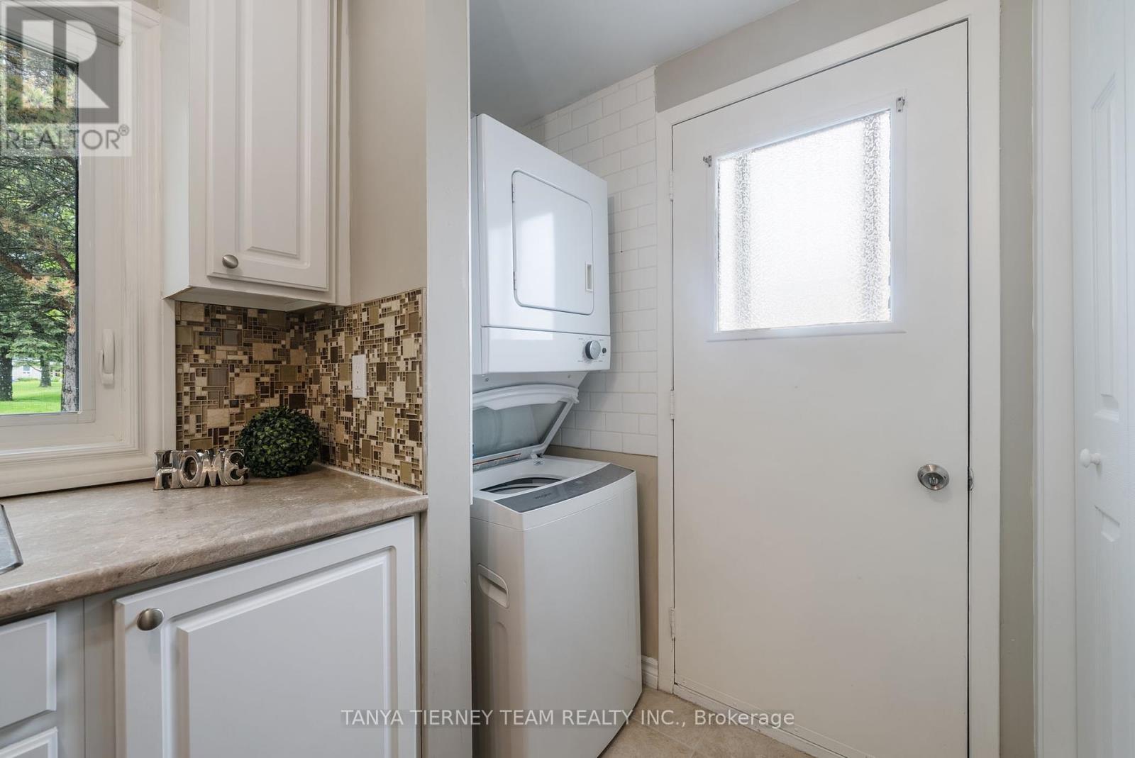 18 The Cove Road, Clarington, Ontario  L1B 1B9 - Photo 18 - E12374315