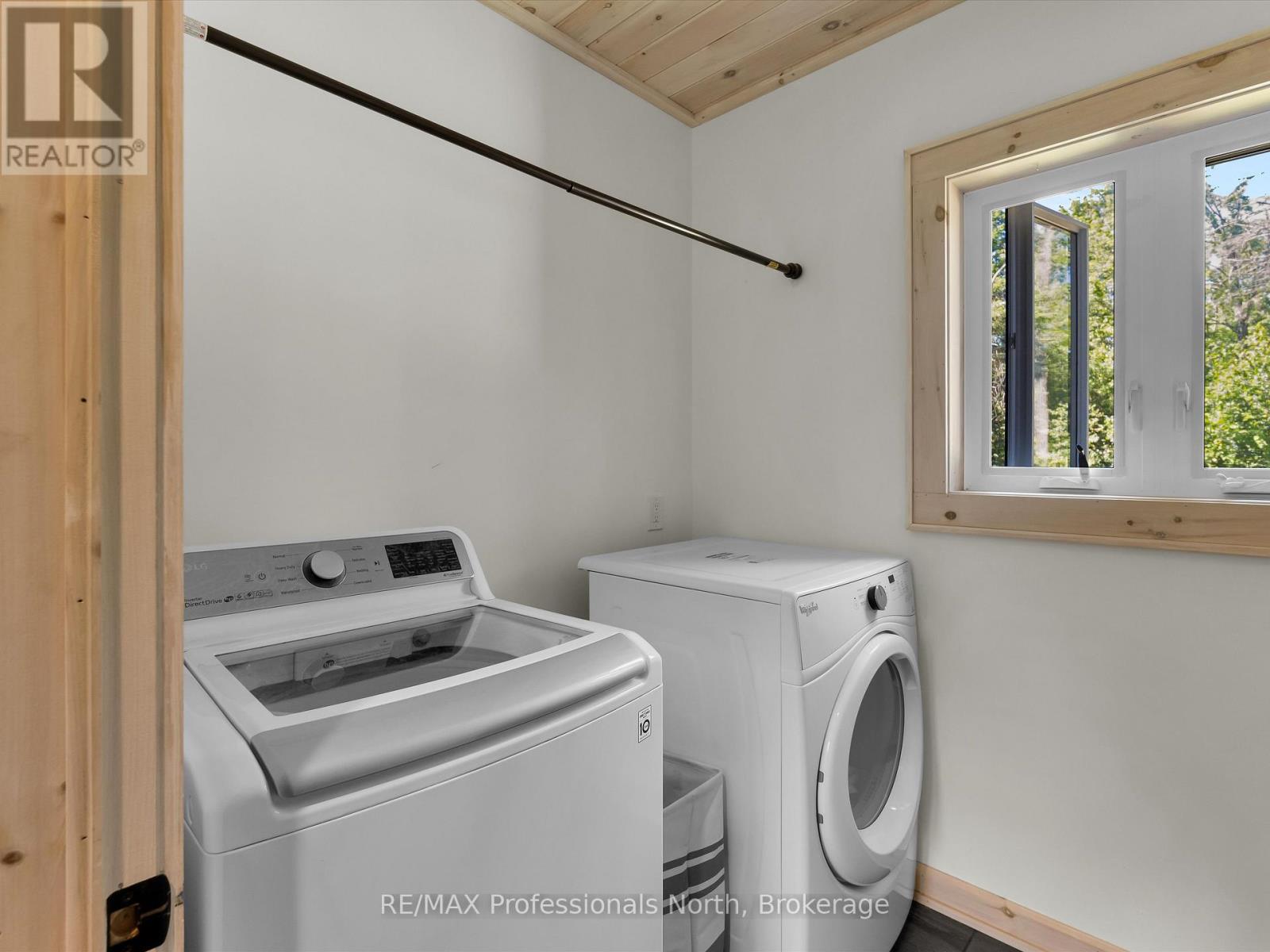 1224 Peterson Road, Bracebridge, Ontario  P1L 1X1 - Photo 39 - X12374532