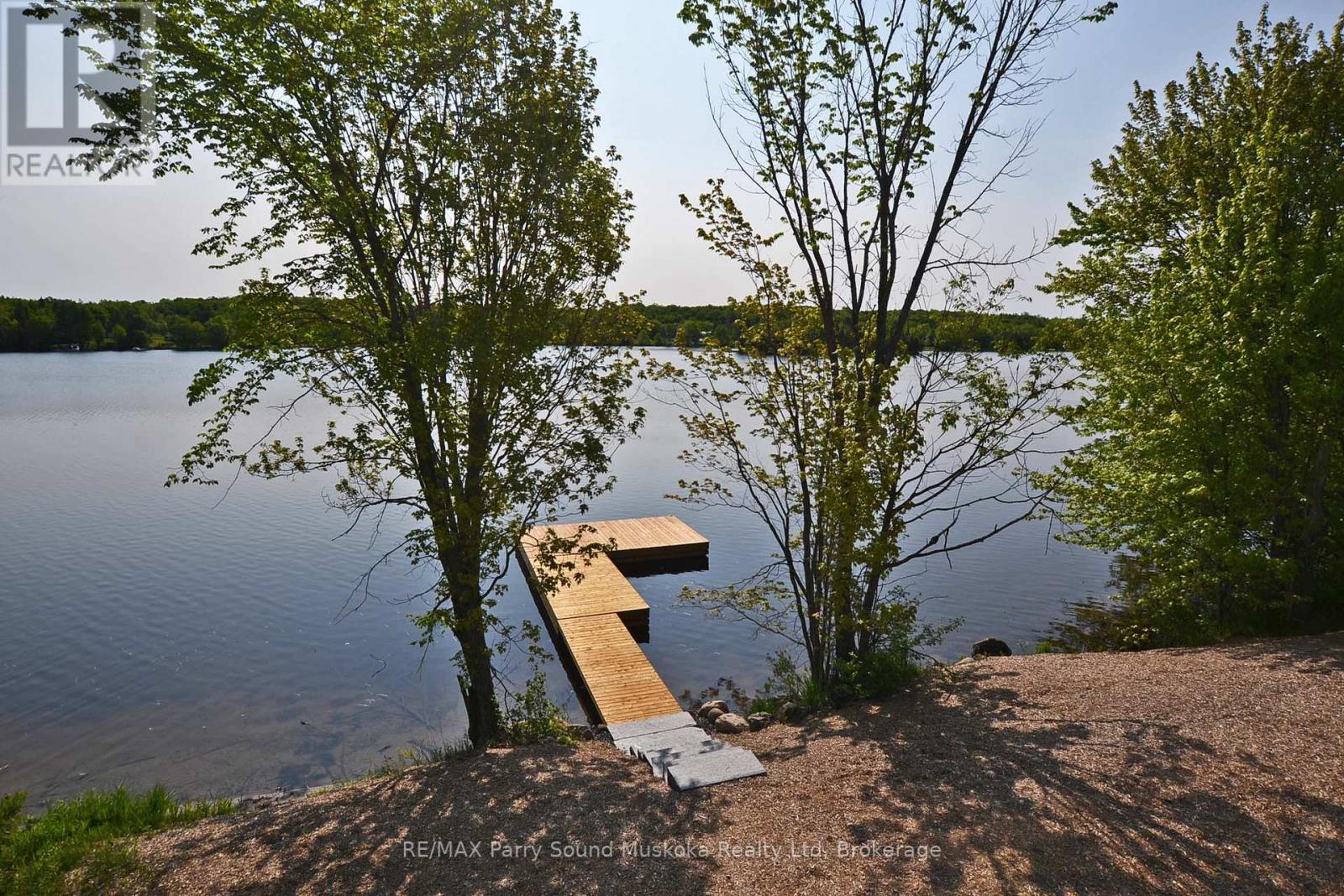 49 Hardies Road, Mckellar, Ontario  P2A 0B5 - Photo 5 - X12374543