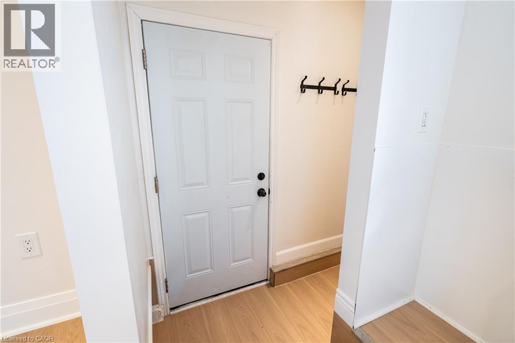 254 Darling Street Unit# Rear, Brantford, Ontario  N3S 3X4 - Photo 3 - 40765086