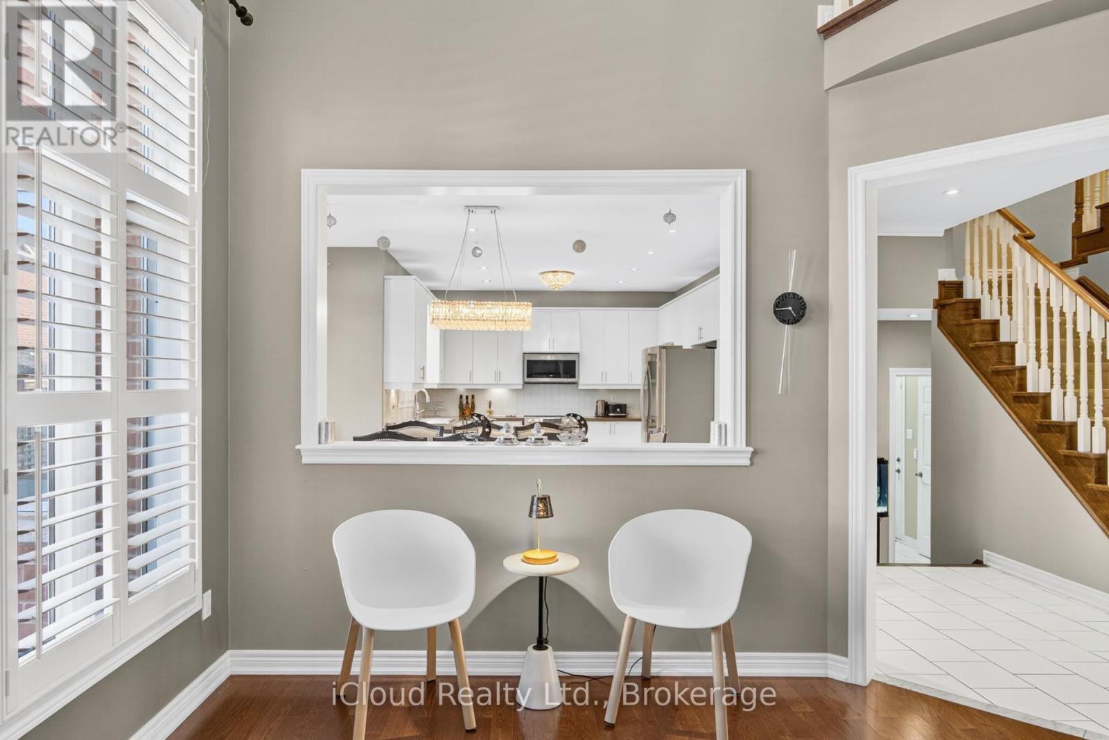 307 Scott Boulevard, Milton, Ontario  L9T 6Z7 - Photo 12 - W12370881