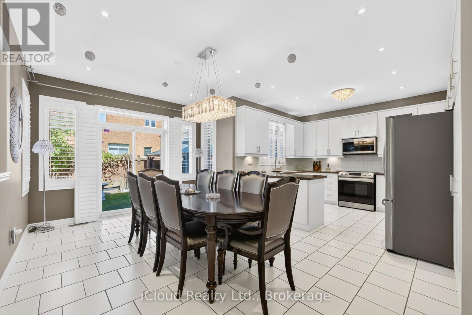 307 Scott Boulevard, Milton, Ontario  L9T 6Z7 - Photo 13 - W12370881