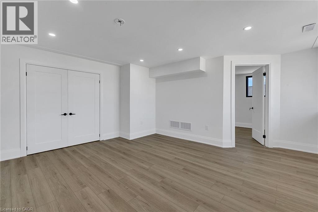 581 Lancaster Street W Unit# 1, Kitchener, Ontario  N2K 1M5 - Photo 10 - 40765240