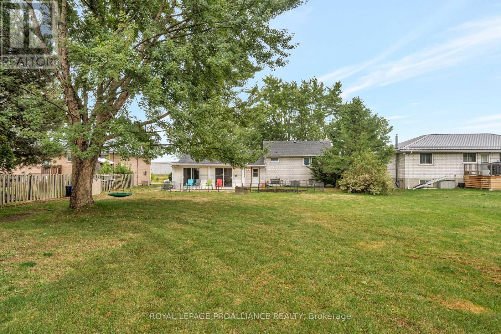 2256 Hamilton Road, Quinte West, Ontario  K8V 5P8 - Photo 44 - X12374554