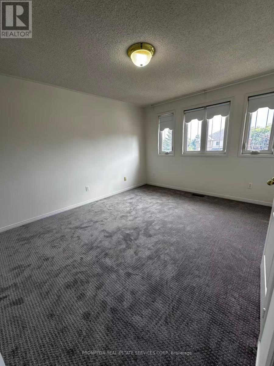 32 Charrington Crescent, Markham, Ontario  L3R 0R2 - Photo 17 - N12374287