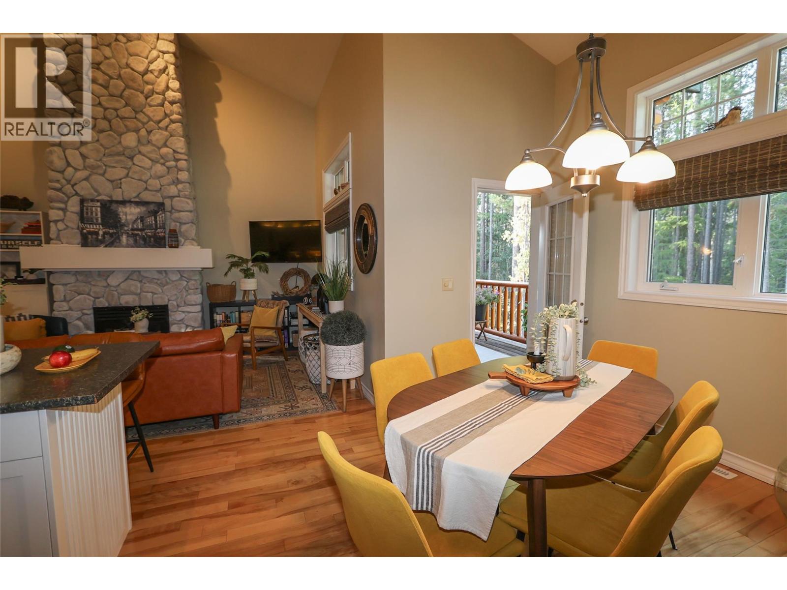 335 Fairway Drive, Kimberley, British Columbia  V1A 3G1 - Photo 4 - 10361179