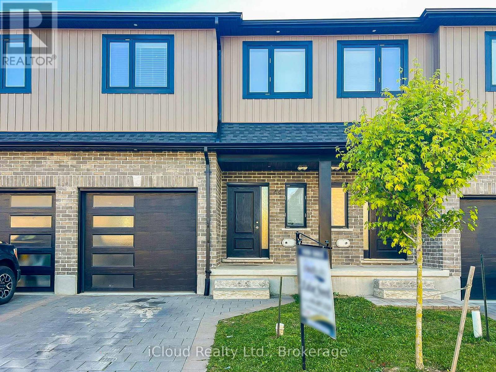 44 - 811 Sarnia Road, London North, Ontario  N6H 0K3 - Photo 2 - X12372555