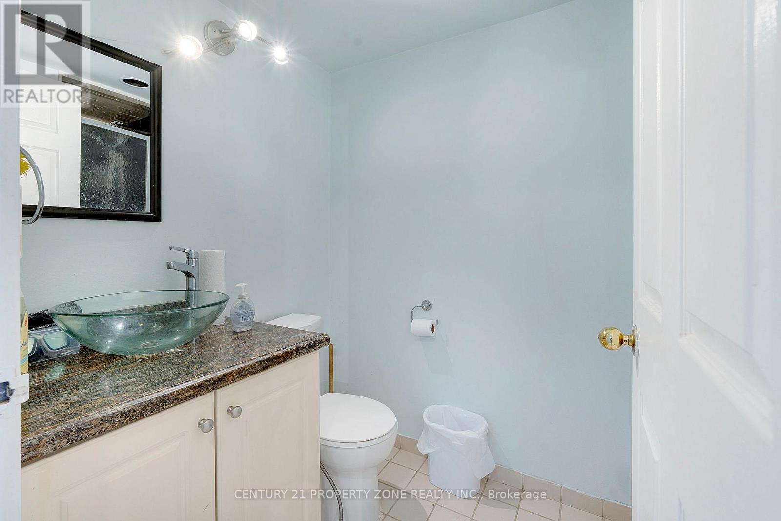 1911 - 285 Enfield Place, Mississauga, Ontario  L5B 3Y6 - Photo 22 - W12374278