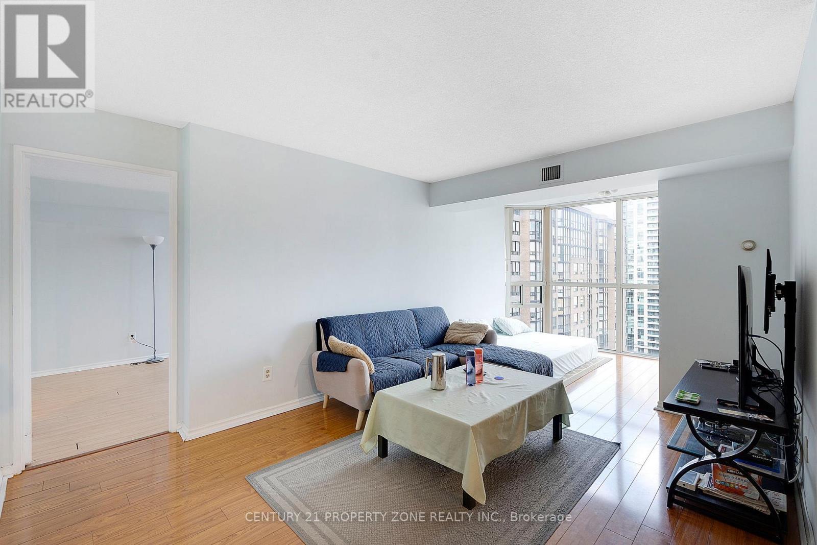 1911 - 285 Enfield Place, Mississauga, Ontario  L5B 3Y6 - Photo 24 - W12374278