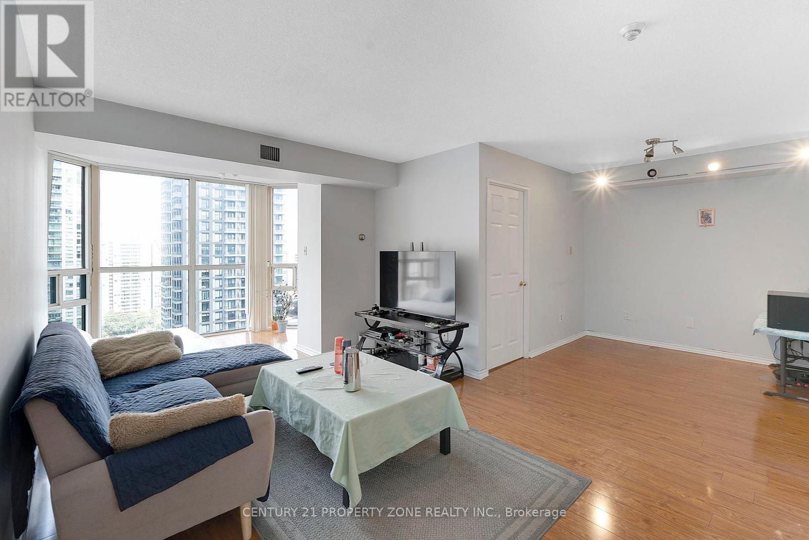 1911 - 285 Enfield Place, Mississauga, Ontario  L5B 3Y6 - Photo 25 - W12374278