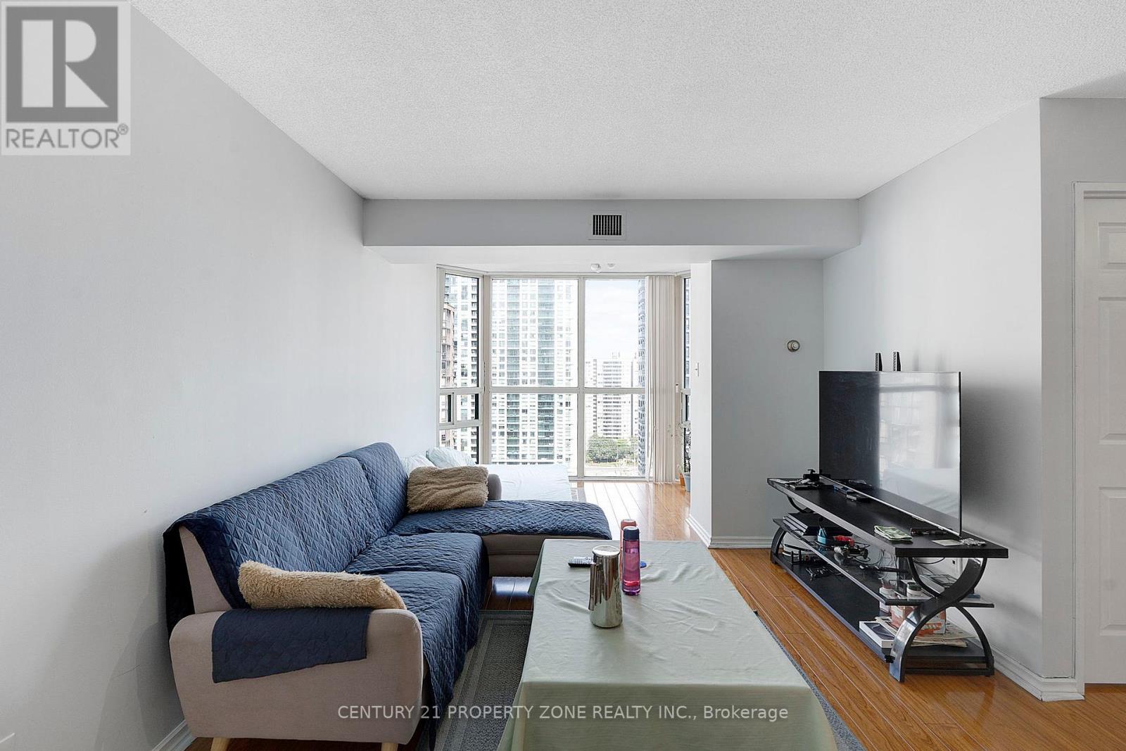 1911 - 285 Enfield Place, Mississauga, Ontario  L5B 3Y6 - Photo 28 - W12374278