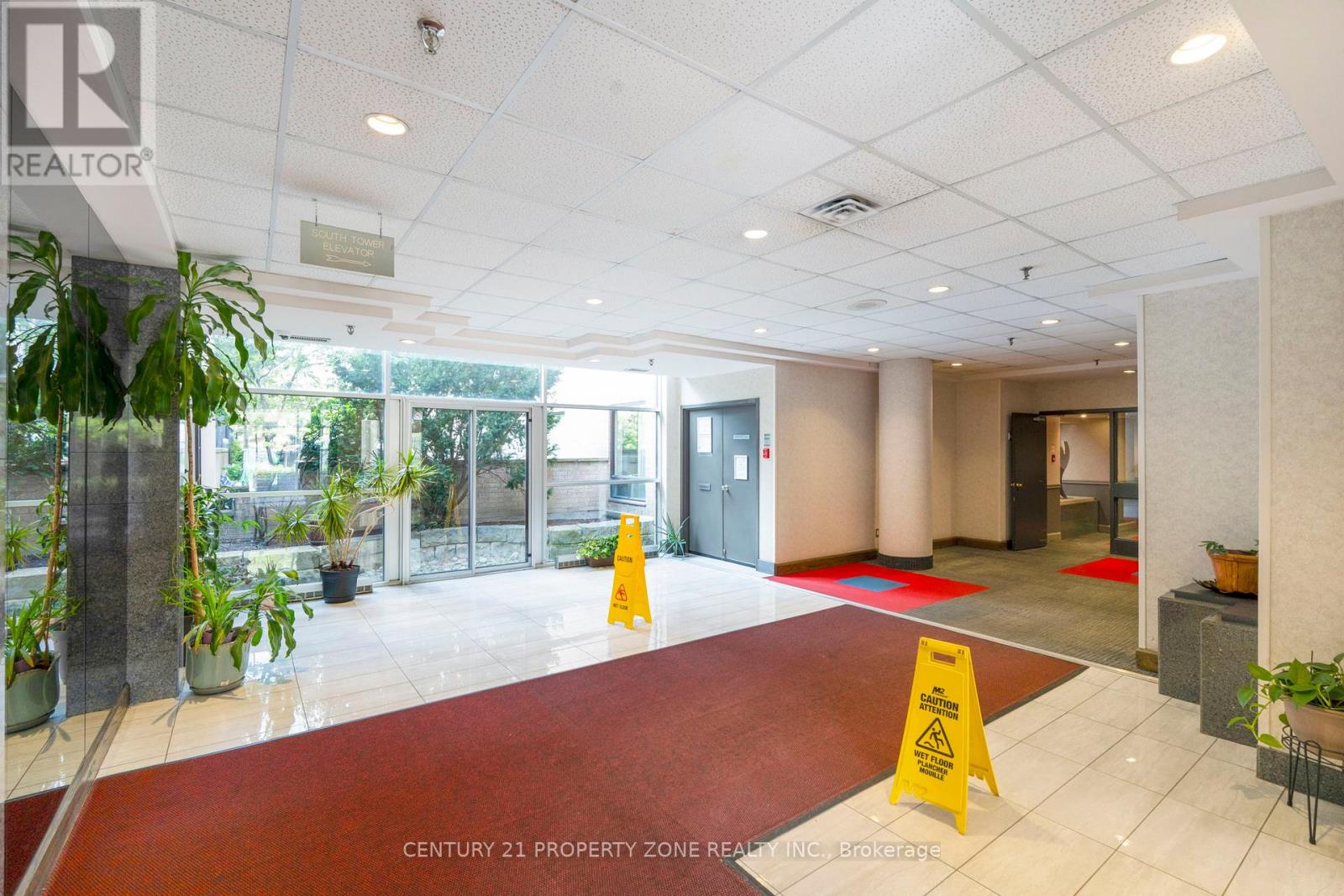 1911 - 285 Enfield Place, Mississauga, Ontario  L5B 3Y6 - Photo 5 - W12374278